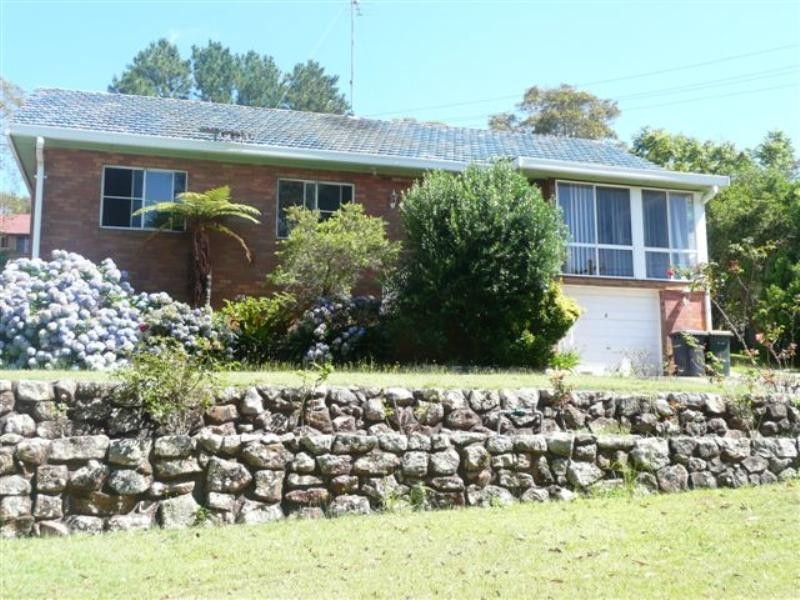 9 Wattle Street, Bolton Point NSW 2283