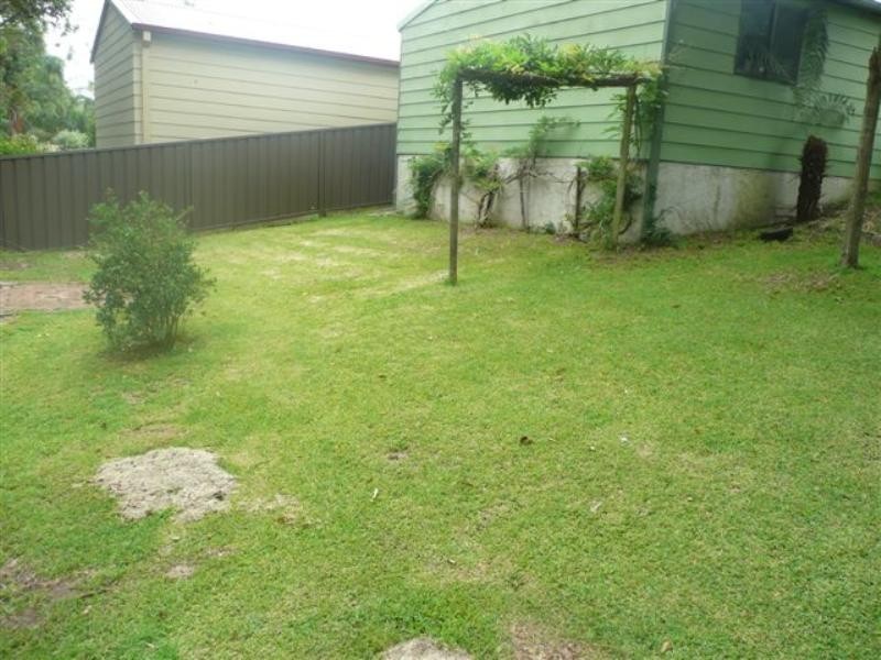 12 Challenge Circuit, Woodrising NSW 2284