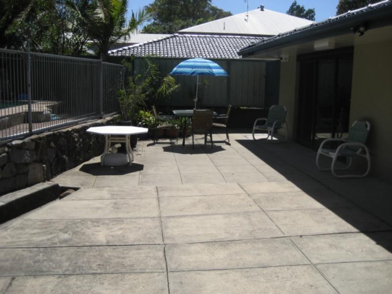 12 Macquarie Street, Bolton Point NSW 2283