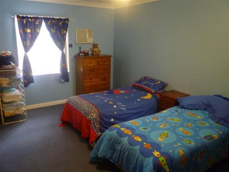 8 Rose Street, Blackalls Park NSW 2283