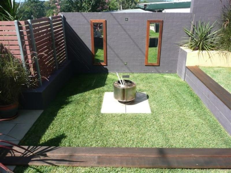 2 Burnage Place, Rathmines NSW 2283