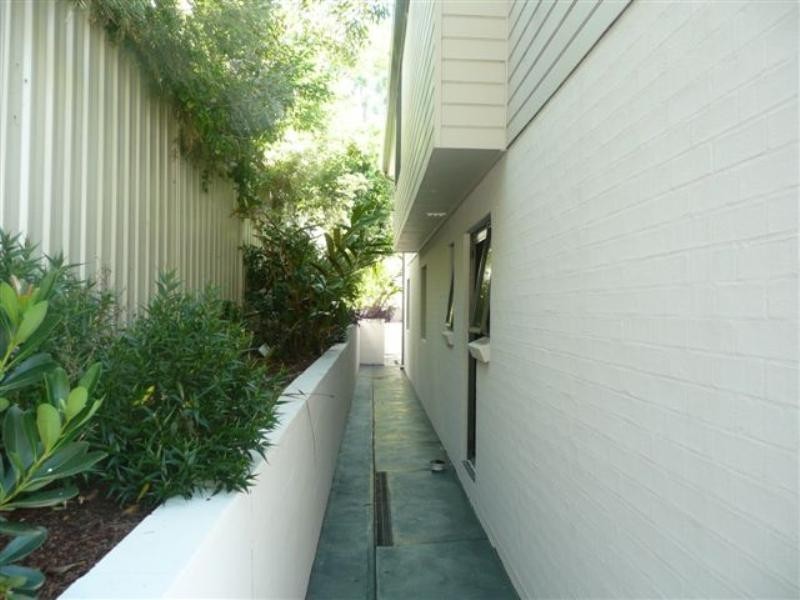 2 Burnage Place, Rathmines NSW 2283