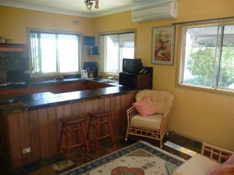 37 Skye Point Road, Coal Point NSW 2283