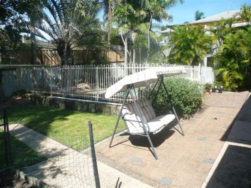 4 Jamboree Close, Fennell Bay NSW 2283