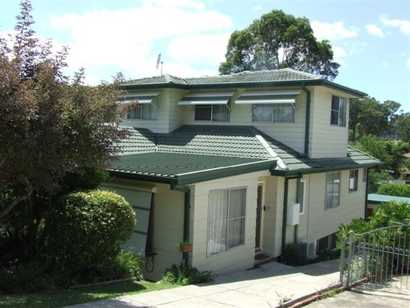 27 Sandra Street, Fennell Bay NSW 2283