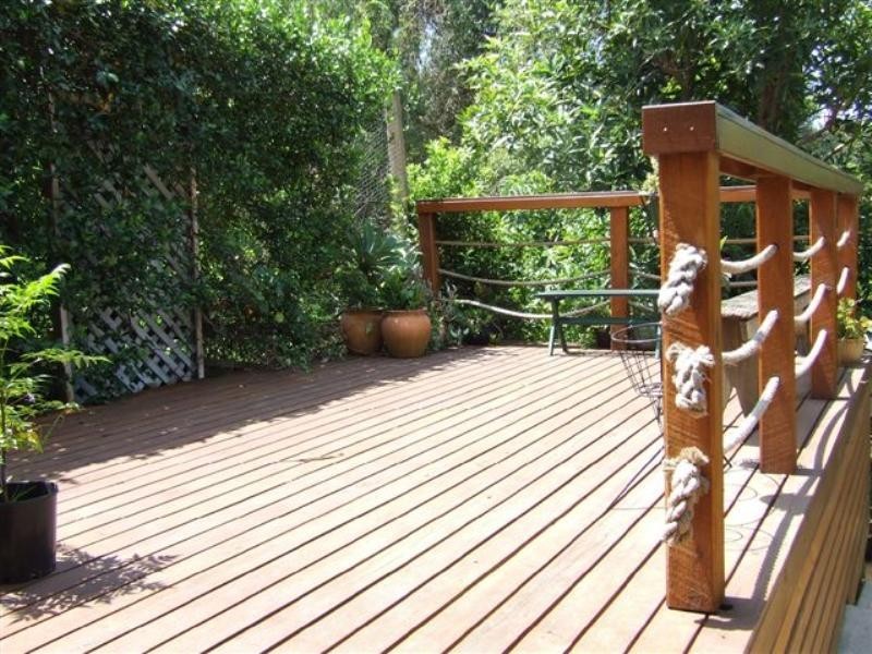 27 Sandra Street, Fennell Bay NSW 2283