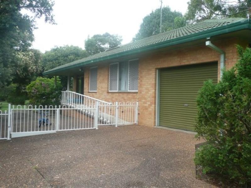 13 Rosemary Row, Rathmines NSW 2283