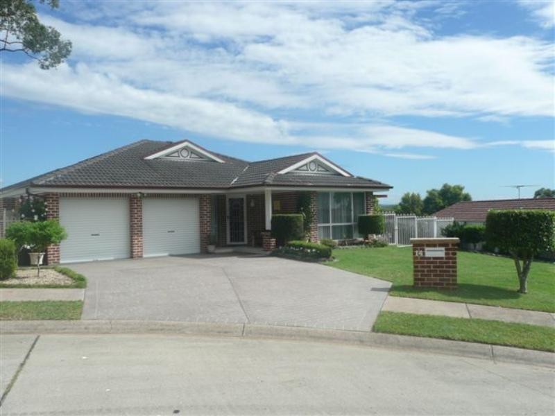 14 Claret Ash Close, Toronto NSW 2283