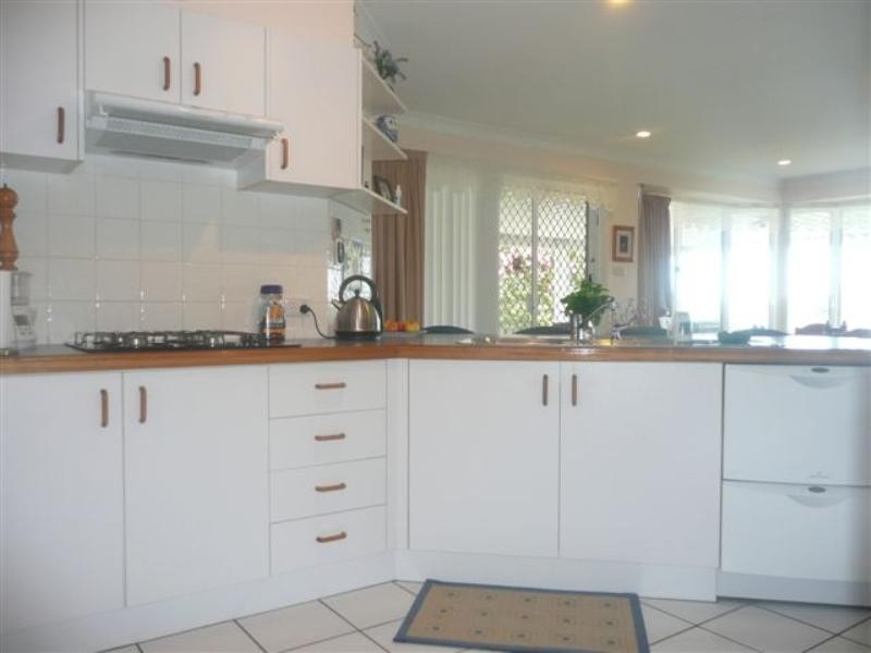 14 Claret Ash Close, Toronto NSW 2283