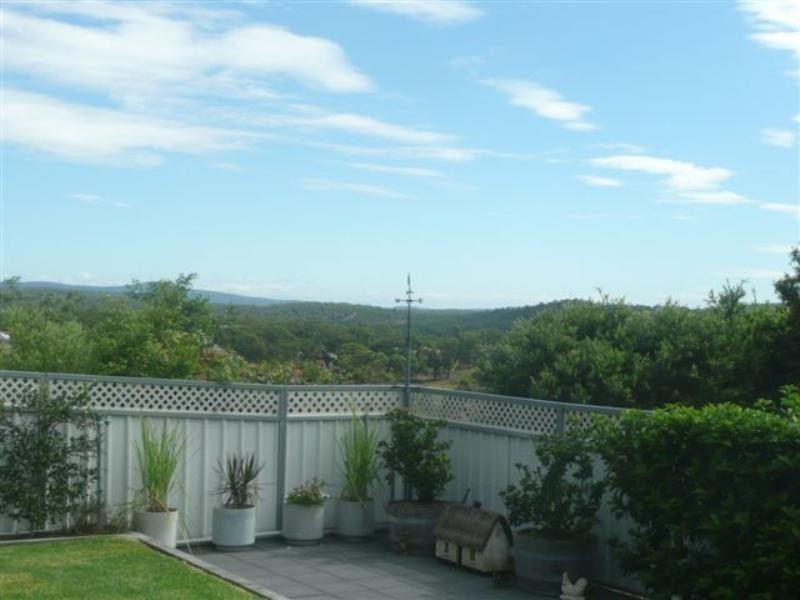 14 Claret Ash Close, Toronto NSW 2283