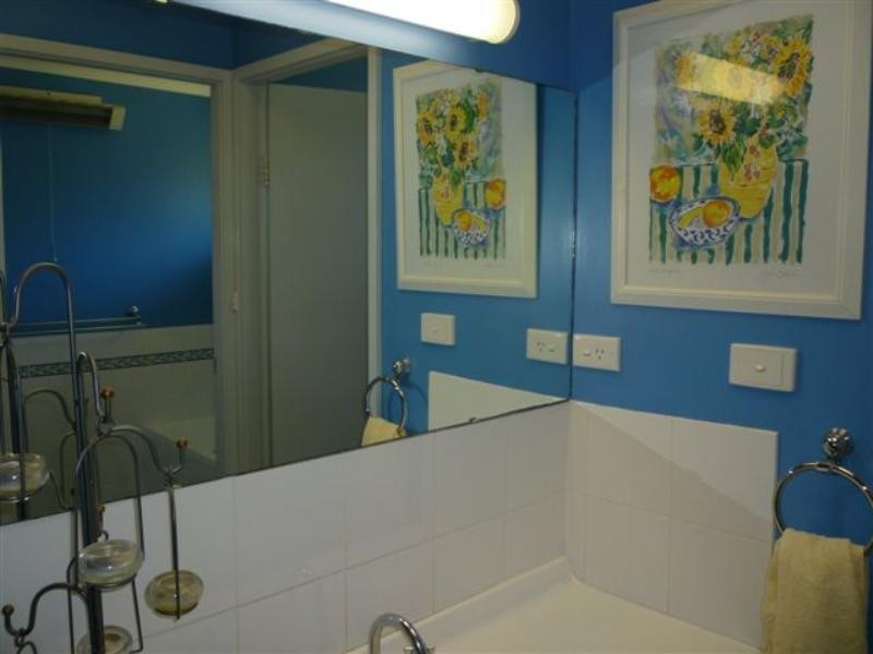 14 Hampton Street, Carey Bay NSW 2283