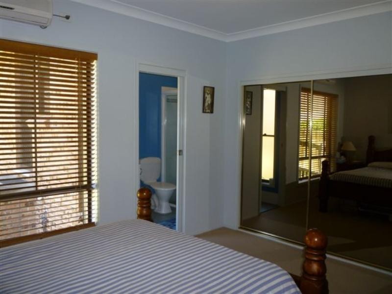 14 Hampton Street, Carey Bay NSW 2283