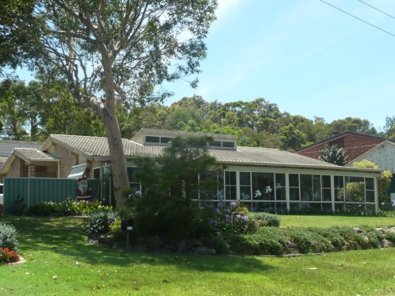 215 Dobell Drive, Wangi Wangi NSW 2267