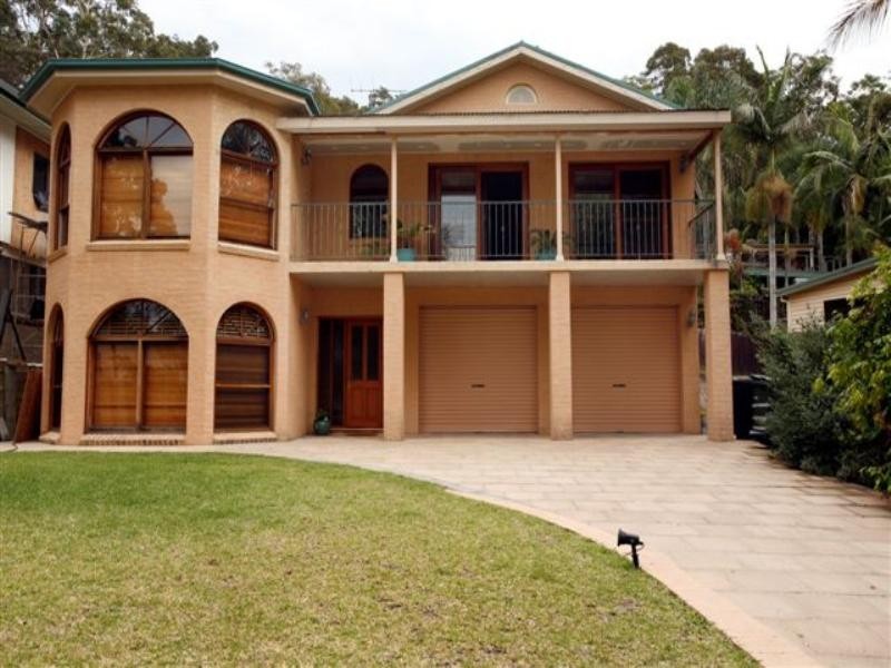 15 Skye Point Road, Coal Point NSW 2283