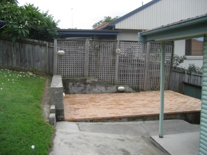 11 Skye Pt Road, Coal Point NSW 2283