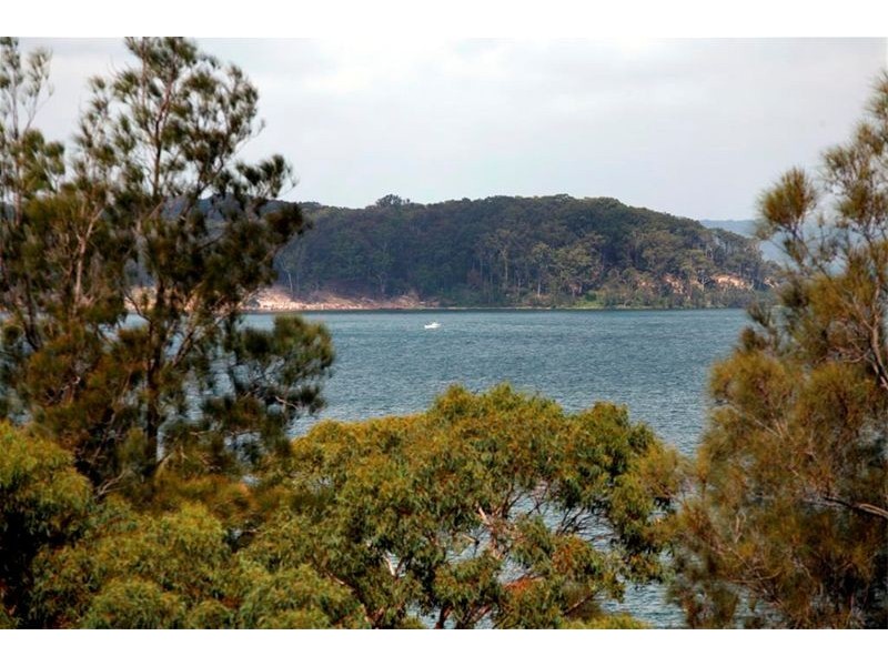 23 Beach Road, Wangi Wangi NSW 2267