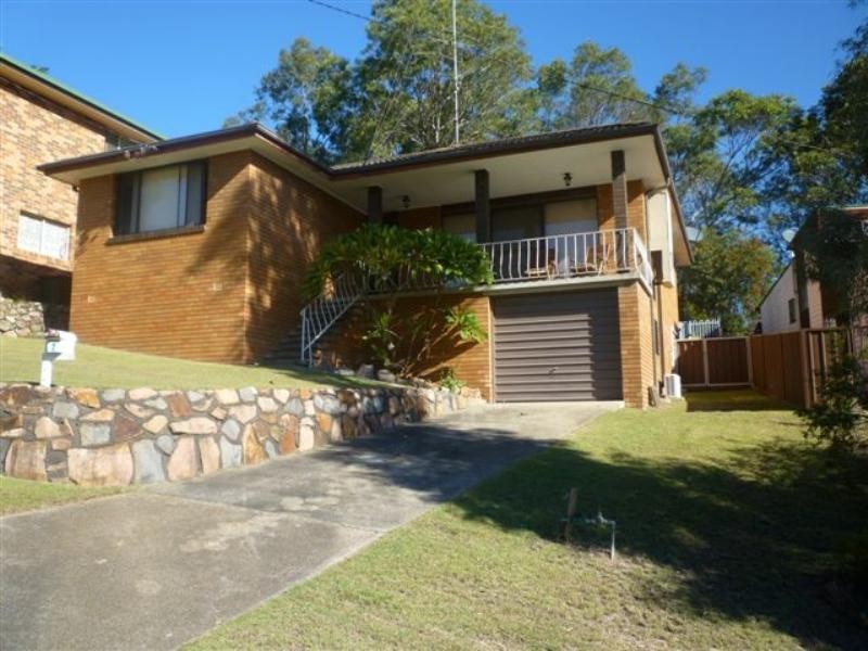 7 Roy Avenue, Bolton Point NSW 2283