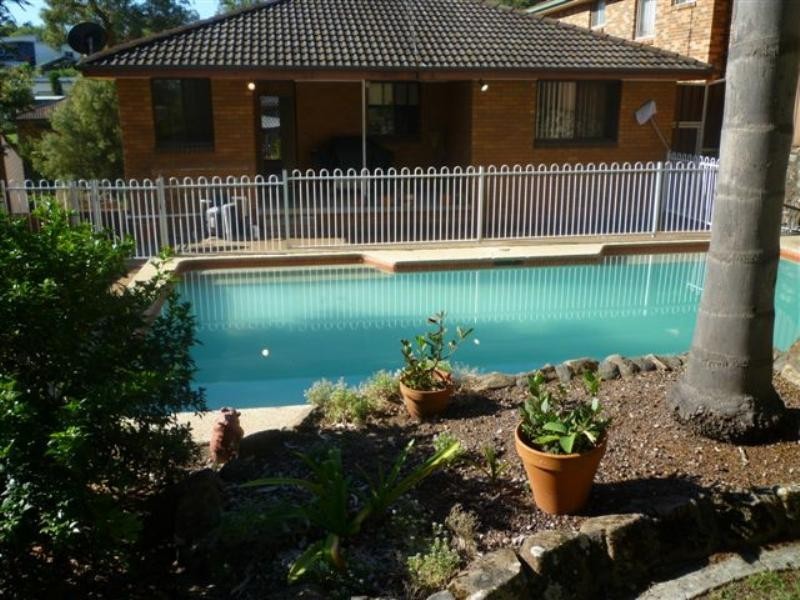 7 Roy Avenue, Bolton Point NSW 2283