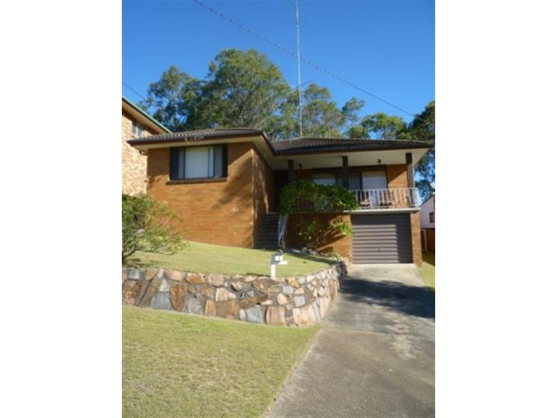 7 Roy Avenue, Bolton Point NSW 2283