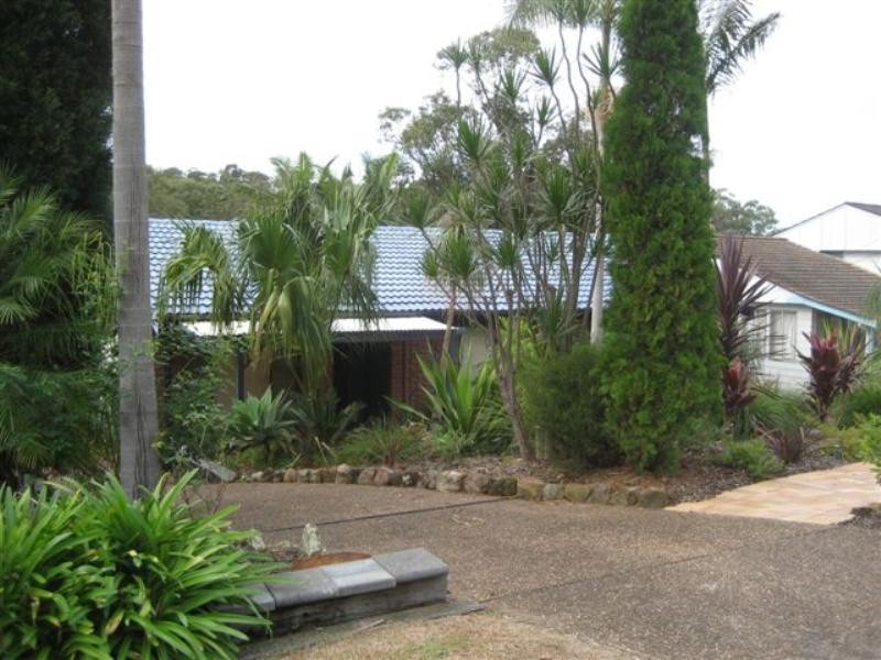 12 Harrington Street, Fennell Bay NSW 2283