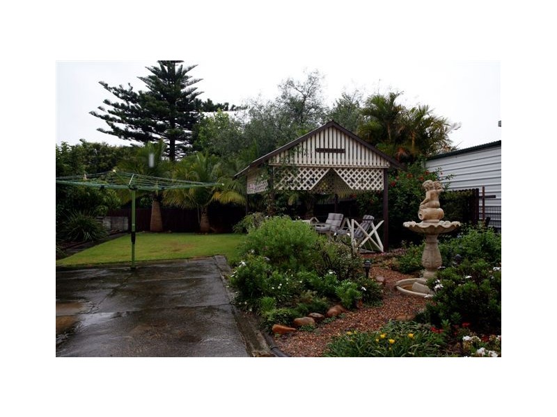 169 Awaba Road, Toronto NSW 2283