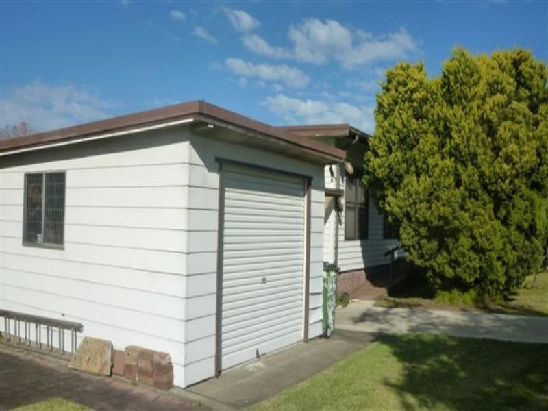 13 Galbraith Avenue, Toronto NSW 2283