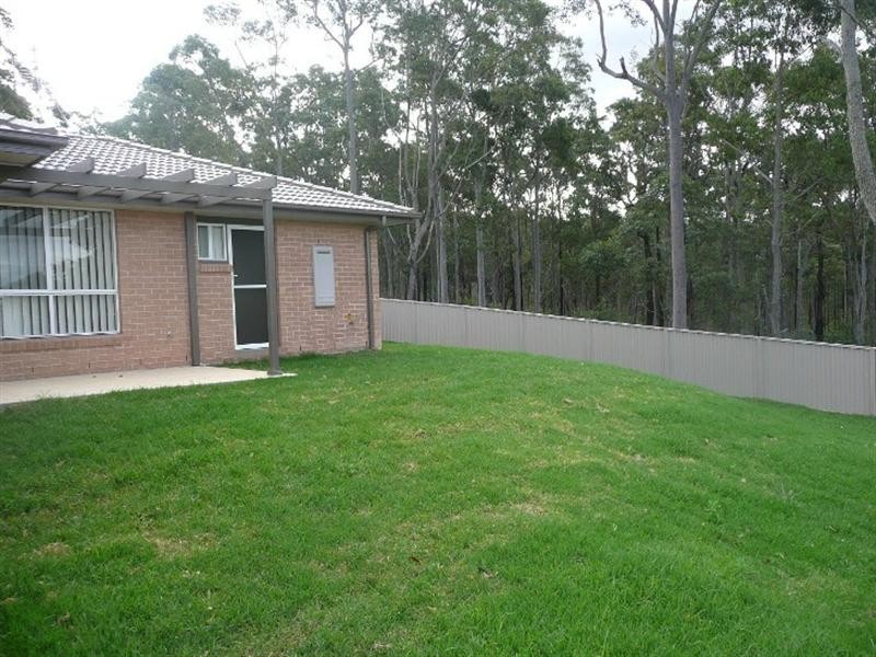 12 Graysynd Circuit, Cameron Park NSW 2285