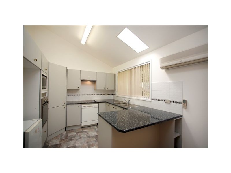 46 Coal Point Road, Coal Point NSW 2283