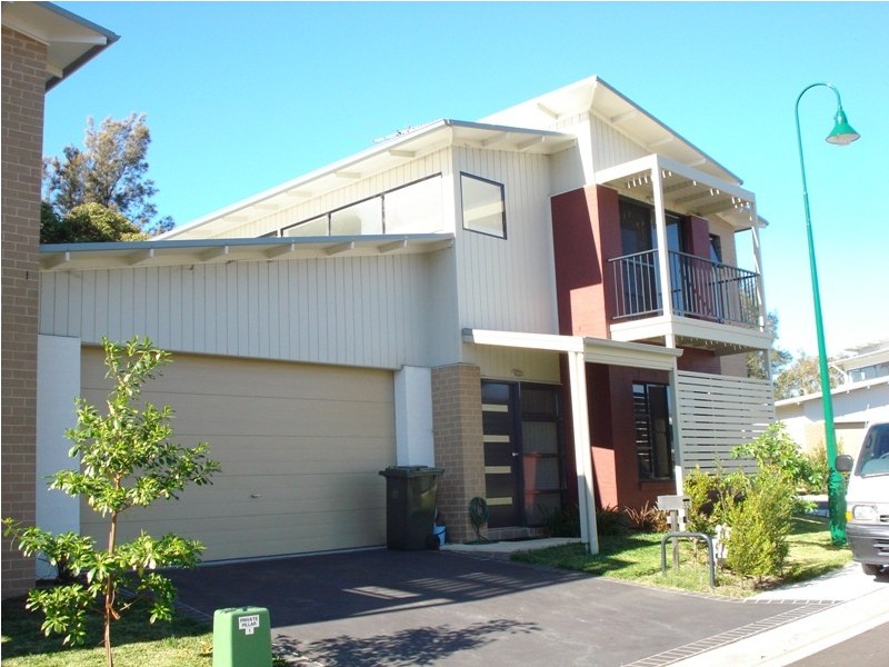 55 Kestral Circuit, Shortland NSW 2307