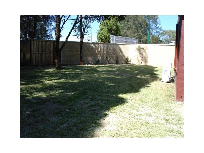 55 Kestral Circuit, Shortland NSW 2307