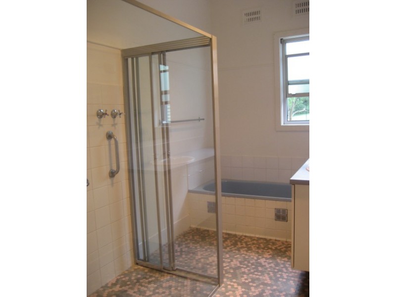 41 Skye Point Road, Coal Point NSW 2283