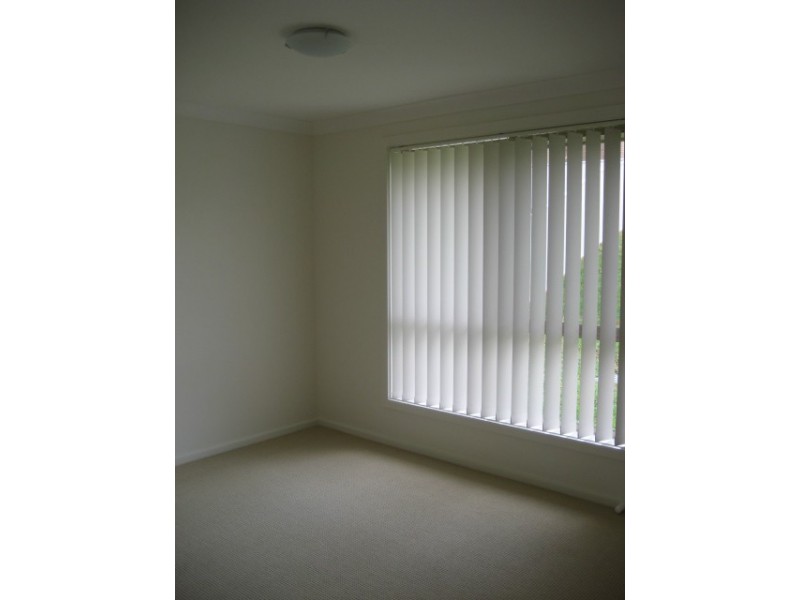 24 Northridge Drive, Cameron Park NSW 2285