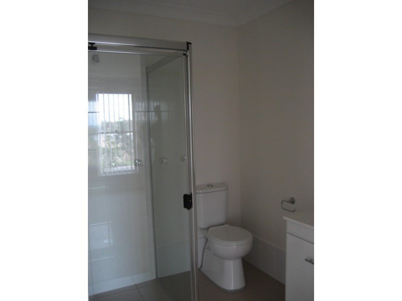 24 Northridge Drive, Cameron Park NSW 2285