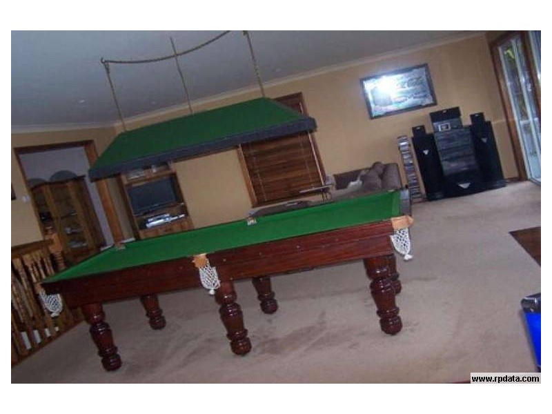 34 Middle Point Road, Bolton Point NSW 2283