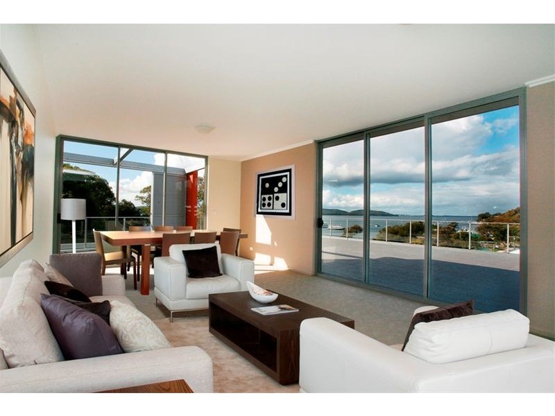 10/58-68 Victory Parade, Toronto NSW 2283