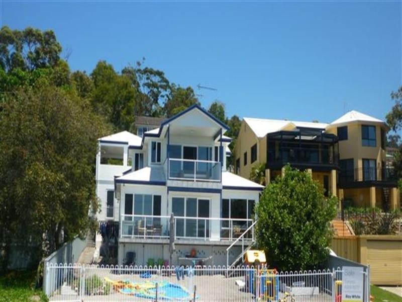 Fishing Point NSW 2283