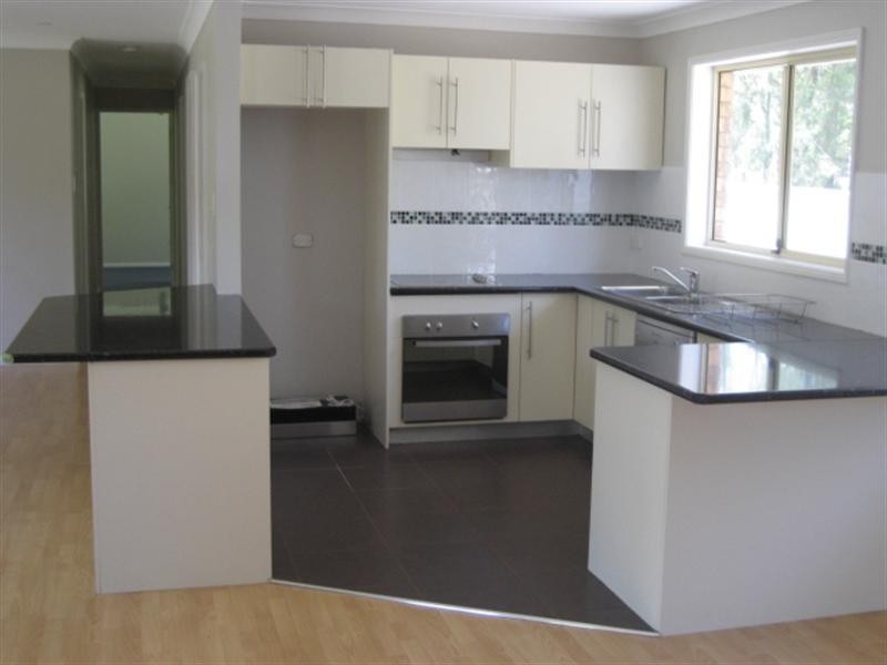 12 Brook Street, Bonnells Bay NSW 2264