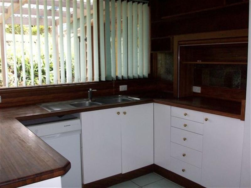 102 Beach Road, Wangi Wangi NSW 2267