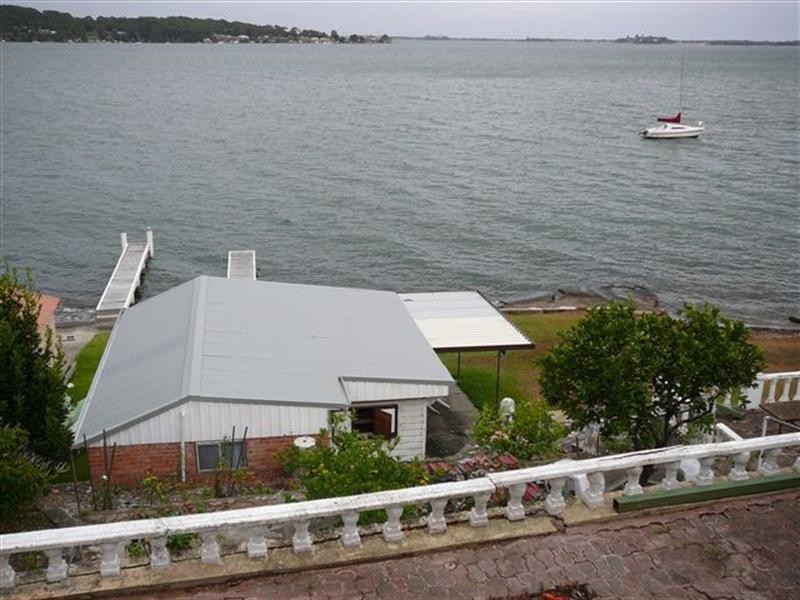 Fishing Point NSW 2283