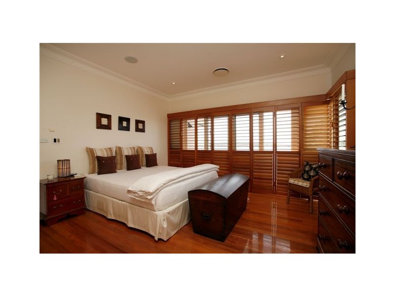 241 Fishing Point Road, Fishing Point NSW 2283