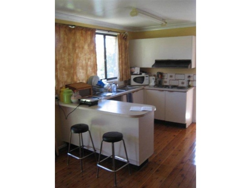 17 Harrison Street, Warners Bay NSW 2282