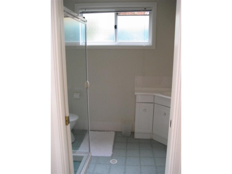 13 Sealand Road, Fishing Point NSW 2283