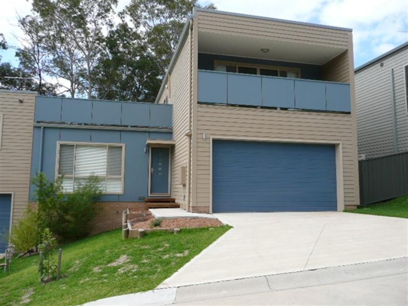 2/37 Laycock Street, Carey Bay NSW 2283