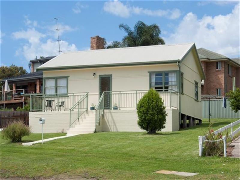148 Watkins Road, Wangi Wangi NSW 2267
