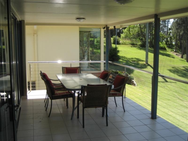 12 Macquarie Street, Bolton Point NSW 2283
