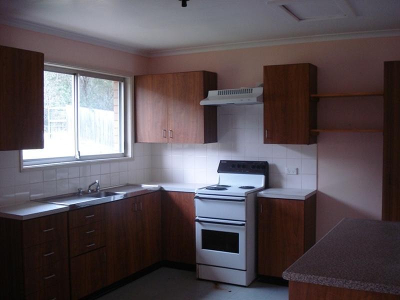 65 The Ridgeway, Bolton Point NSW 2283