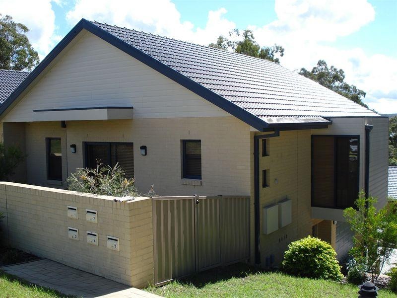 2/213 Excelsior Parade, Toronto NSW 2283