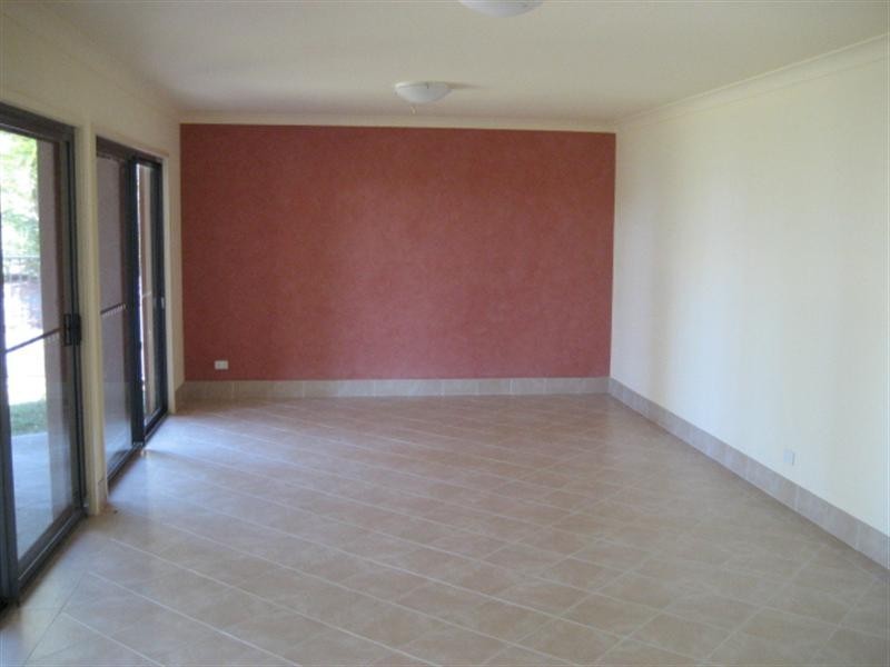 12A Macquarie Street, Bolton Point NSW 2283