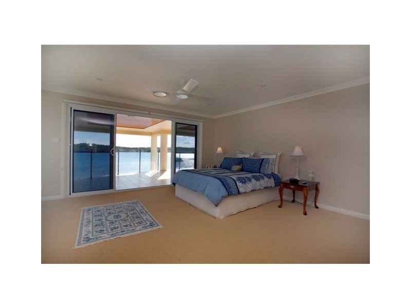 Fishing Point NSW 2283