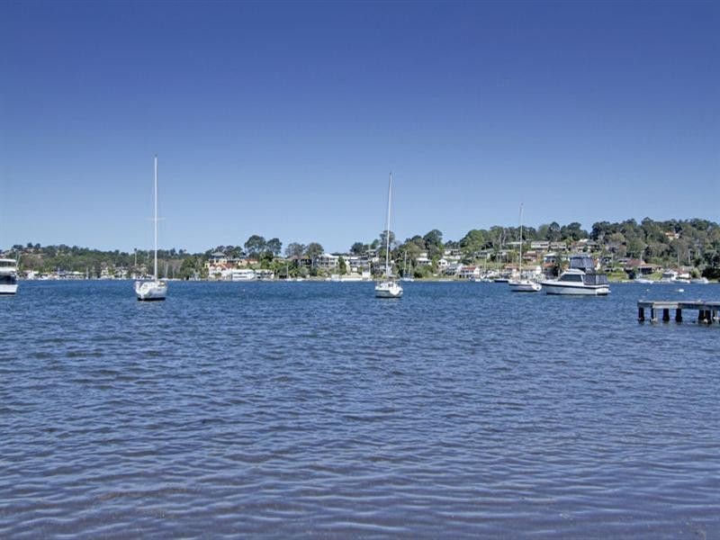 Fishing Point NSW 2283